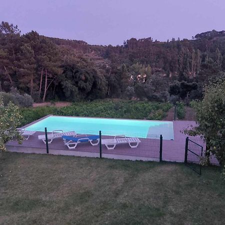 Casa Da Costureira Guest House Olival Exterior photo